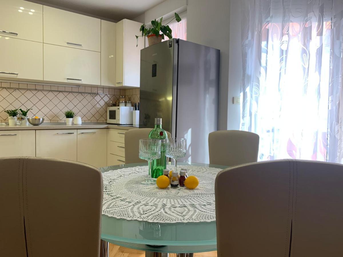 Apartman Duje Split Buitenkant foto