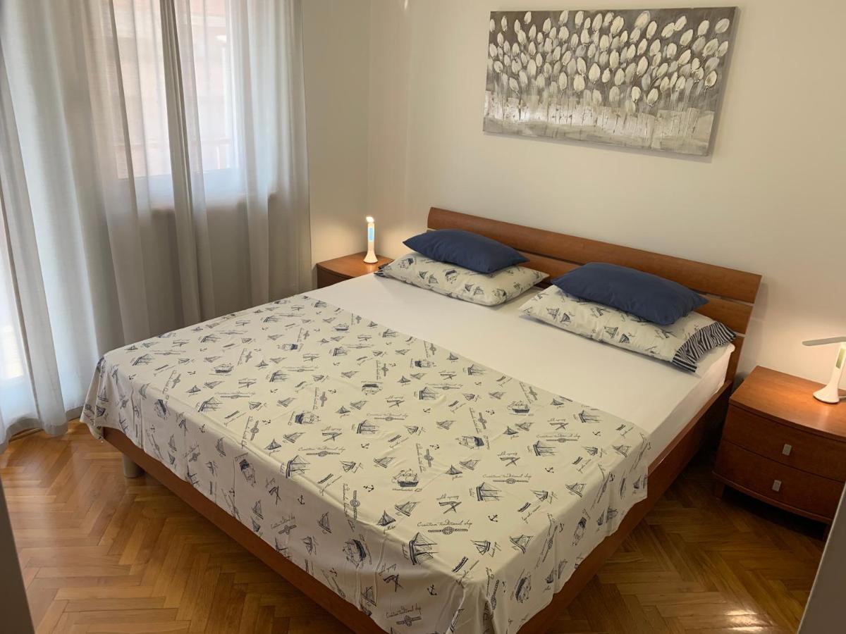 Apartman Duje Split Buitenkant foto